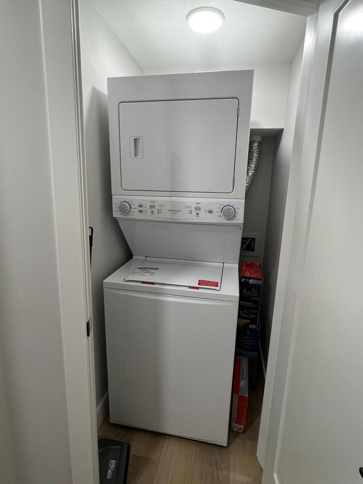 Apartment The Uplanders - Private Edmonton